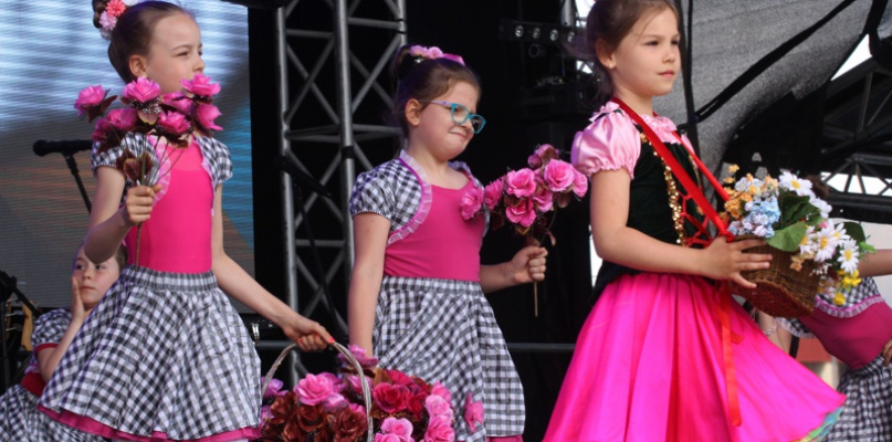 #DNIPOLIC Prezentacje dziecięcych i młodzieżowych zespołów [foto]