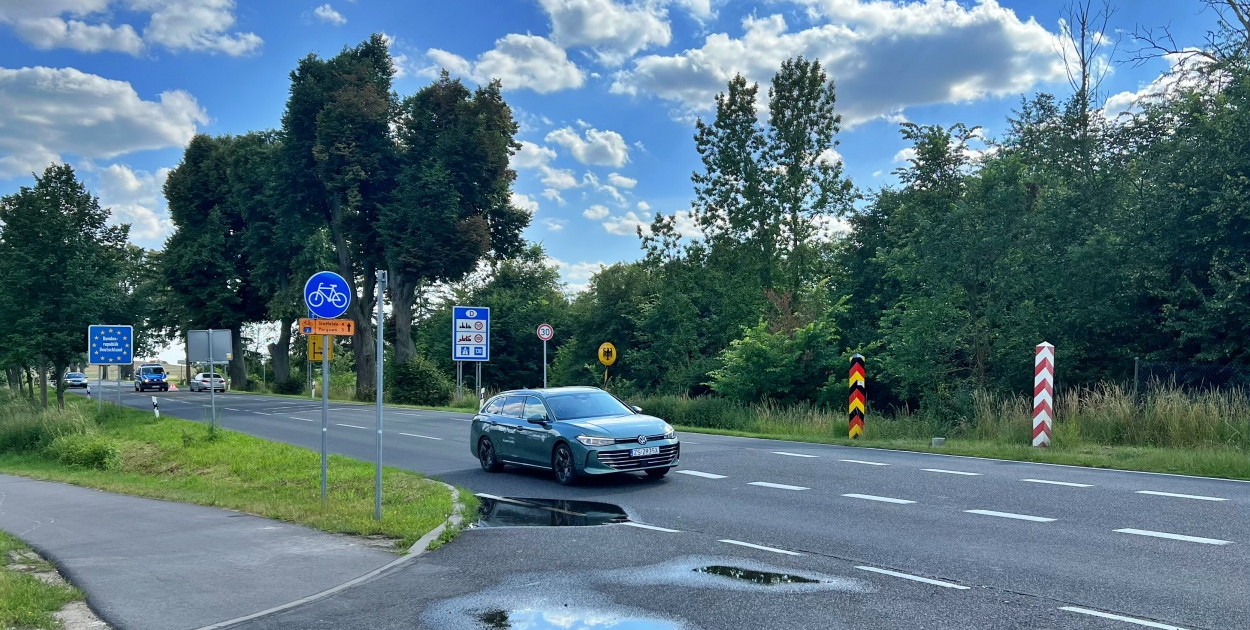 Przejście graniczne Rosówek/Rosow zamknięte dla ruchu [aktualizacja]