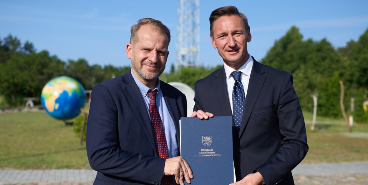 Na zdjęciu burmistrz Krystian Kowalewski i marszałek Olgierd Geblewicz