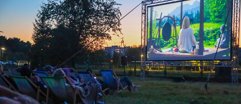 Kino pod gwiazdami
