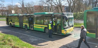 13 osób poszkodowanych po zderzeniu dwóch autobusów-12305