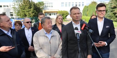 Minister sportu i turystyki Sławomir Nitras z wizytą w Policach [foto]-12600