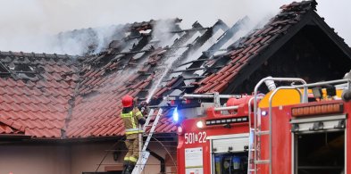 Pożar domu jednorodzinnego w Grzepnicy-12674