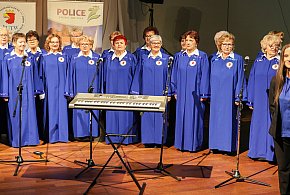 Koncert Jubileuszowy z okazji 15-lecia Chóru Kameralnego PUTW [foto]-15573