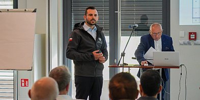 Ćwiczenia na wypadek ataków terrorystycznych i...-18005