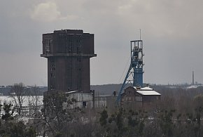 Pięcioletnie urlopy i nawet 170 tys. zł odprawy. Zmiany dla dużej grupy-19467