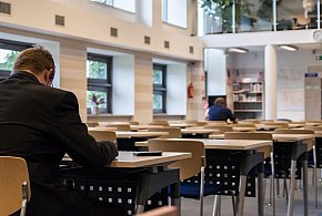 Zmiany w przepisach o wynagrodzeniach. Zapłacą za gotowość do pracy-20129