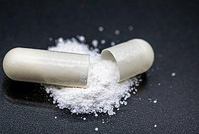 Salmonella w popularnym suplemencie. „Nie należy spożywać”-20317