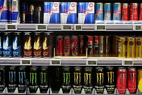 Popularne napoje pójdą ostro w górę. Rząd szykuje podwyżkę VAT-20530
