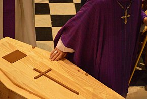 Rewolucja w pochówkach coraz bliżej. Tego w Polsce jeszcze nie było-20595