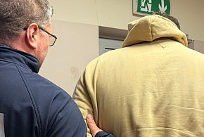 Zgłosił kolizję w Policach, trafił do więzienia na 6 miesięcy