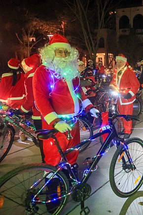 IV Wieczorny Rowerowy Przejazd Mikołajów-3050