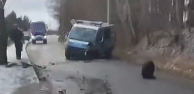 Policyjny radiowóz zderzył się z BMW-20980