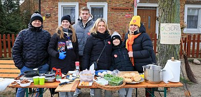 WOŚP. Burger Wiejski i zupa z „koksownika” w Niekłończycy