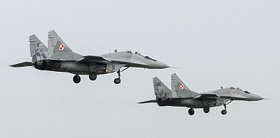 Planowe loty naddźwiękowe. Możliwy grom dźwiękowy. Wojsko uspokaja