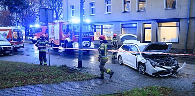 Wypadek na ul. Grunwaldzkiej w Policach-20532