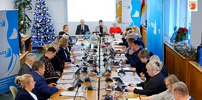 Radni przyjęli budżet gminy Police na rok 2026-20748