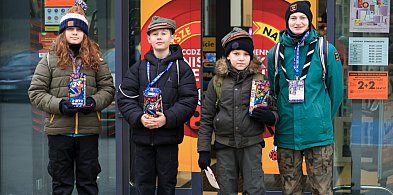 WOŚP w Policach. Wolontariusze kwestują na ulicach