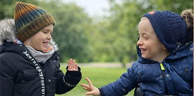 Gramy dla Adasia i Natanka