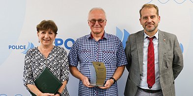 50 lat z Chemikiem Police. Burmistrz podziękował Mirosławowi Masiczowi-19797