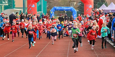 W XIII Biegu Mikołajkowym w Policach rywalizowały dzieci i młodzież-20550