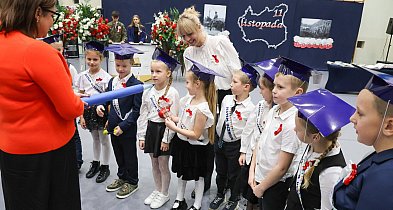 Ślubowanie pierwszoklasistów i obchody Święta Niepodległości w Zespole Szkół-20168