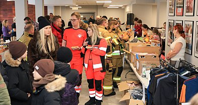 Kiermasz charytatywny w Policach. Pomoc dla strażaka Bartka