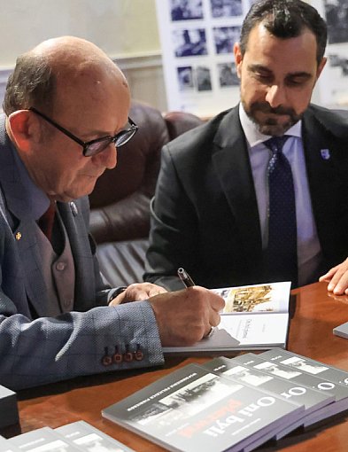 Premiera finałowego tomu „Oni byli pierwsi”-20565