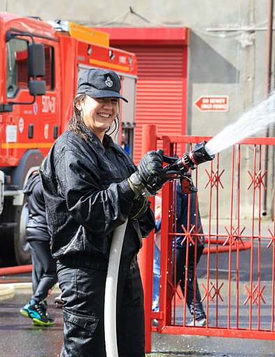 Śmigus-dyngus ze strażakami