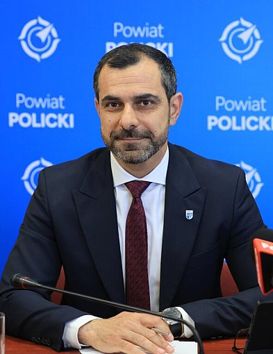 Wotum zaufania i absolutorium dla Zarządu Powiatu Polickiego