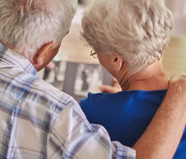 Seniorzy mają powód do radości. Projekt „Godna emerytura” trafił do Sejmu-20100