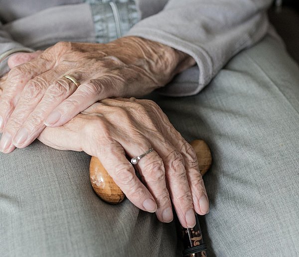 Te osoby dostaną dwie emerytury w grudniu. ZUS przesuwa przelewy-20377