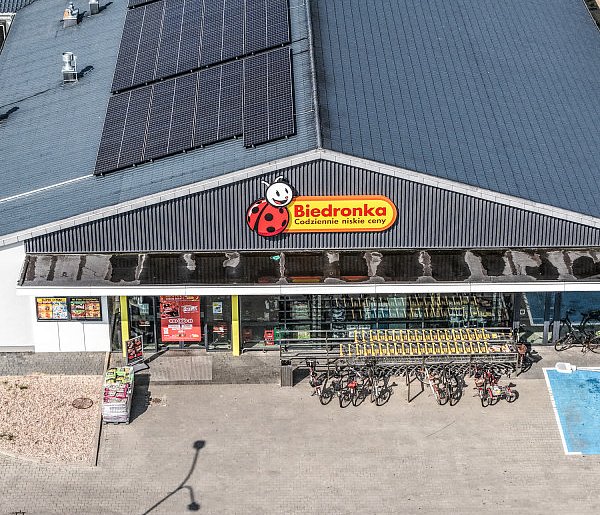 Biedronka zapłaci potężną karę. Sieć kusiła niejasną promocją-20464