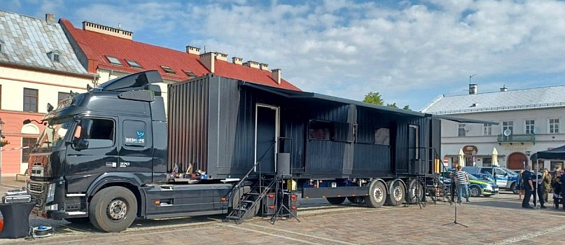 ESCAPETRUCK w Policach-356