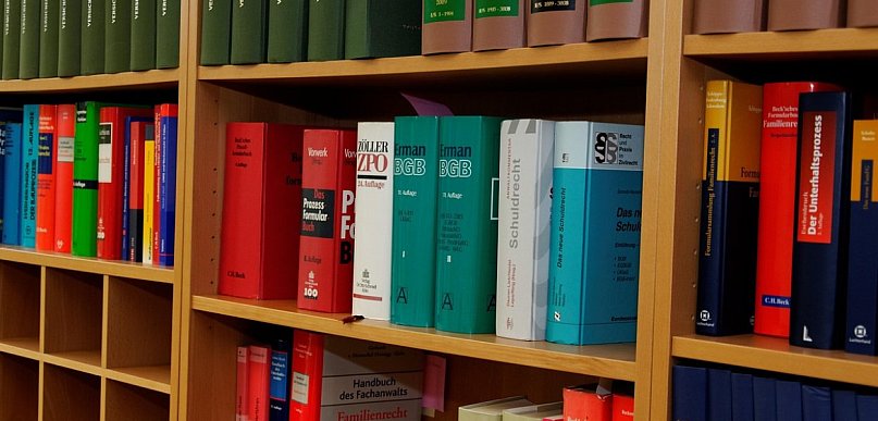 Świadome decyzje majątkowe i spadkowe w świetle prawa cywilnego