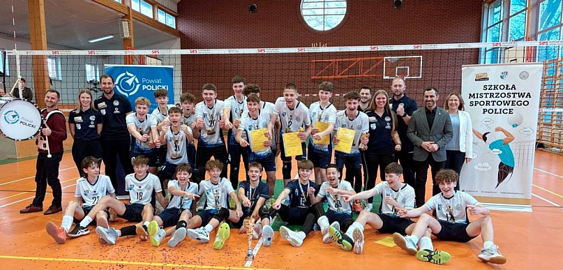 Wielki sukces młodzików z Polic! Finał zakończony triumfem SMS Police