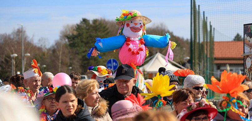 Topienie Marzanny i Powitanie Wiosny w Trzebieży