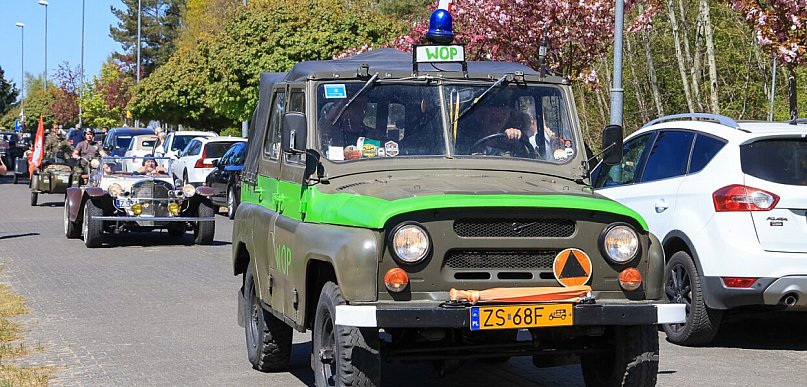 W Trzebieży trwa Spotkanie Pojazdów Militarnych