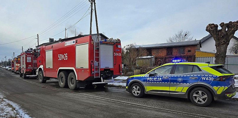 Pożar w domu wielorodzinnym w Policach-Jasienicy - 21052