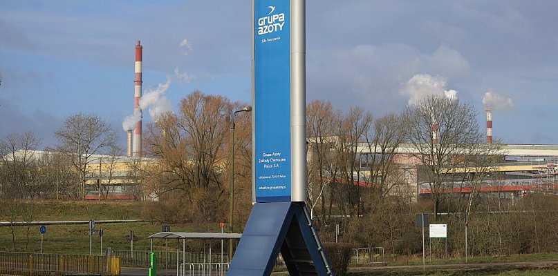 Nagrody w Grupie Azoty: Puławy 2000 zł, Police 700 zł