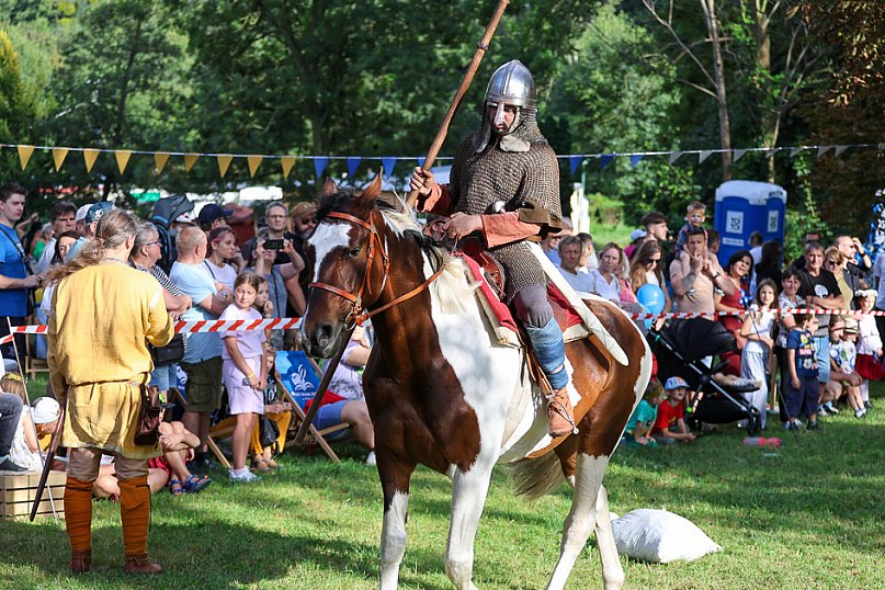 Chrobry – droga do korony