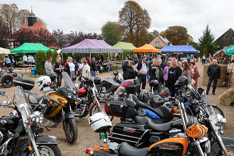 Odpust i Jarmark w Niekłończycy