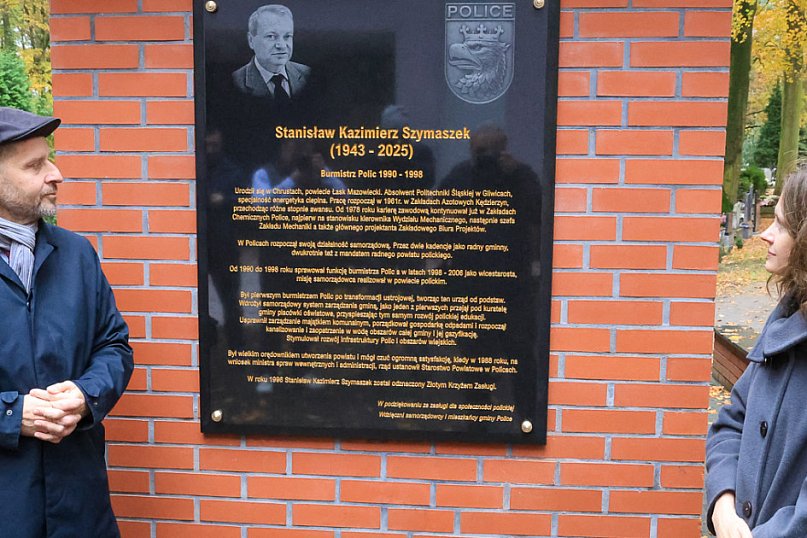 W Policach odsłonięto tablicę poświęconą Stanisławowi Szymaszkowi