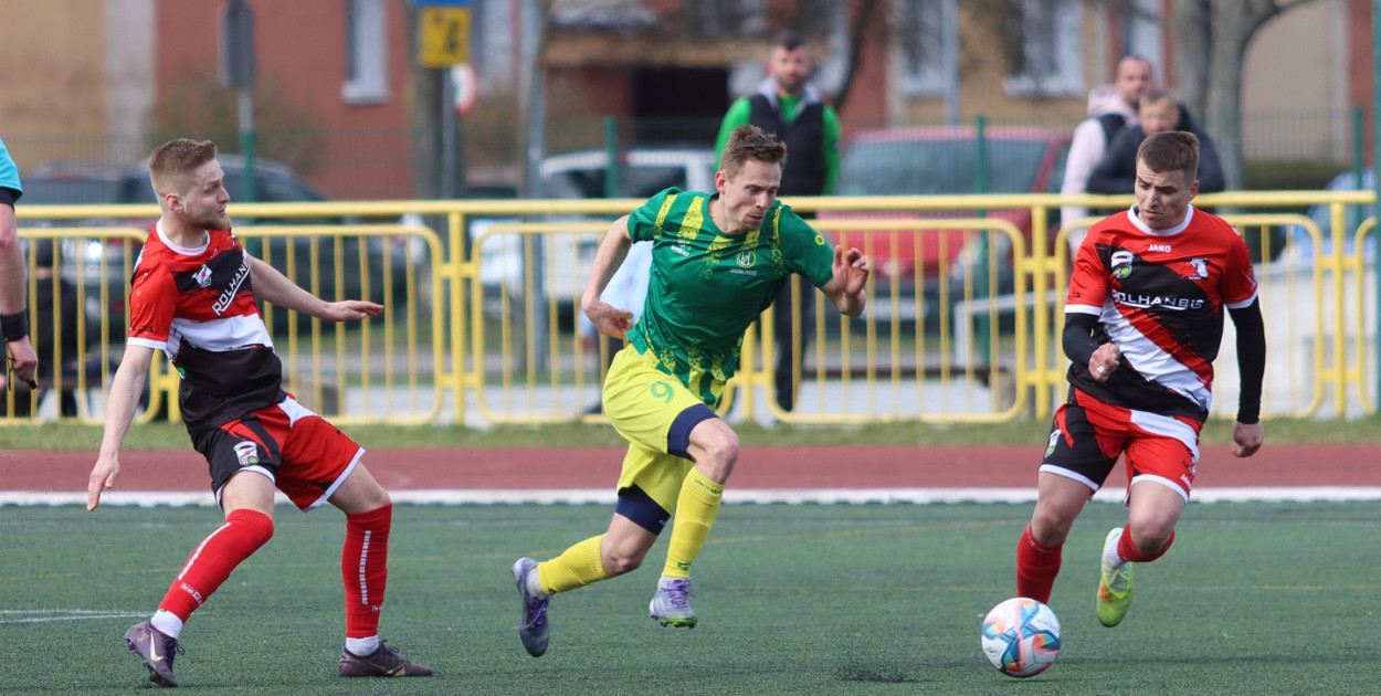 Chemik Police lepszy od wicelidera. 3:1 z Białymi Sądów