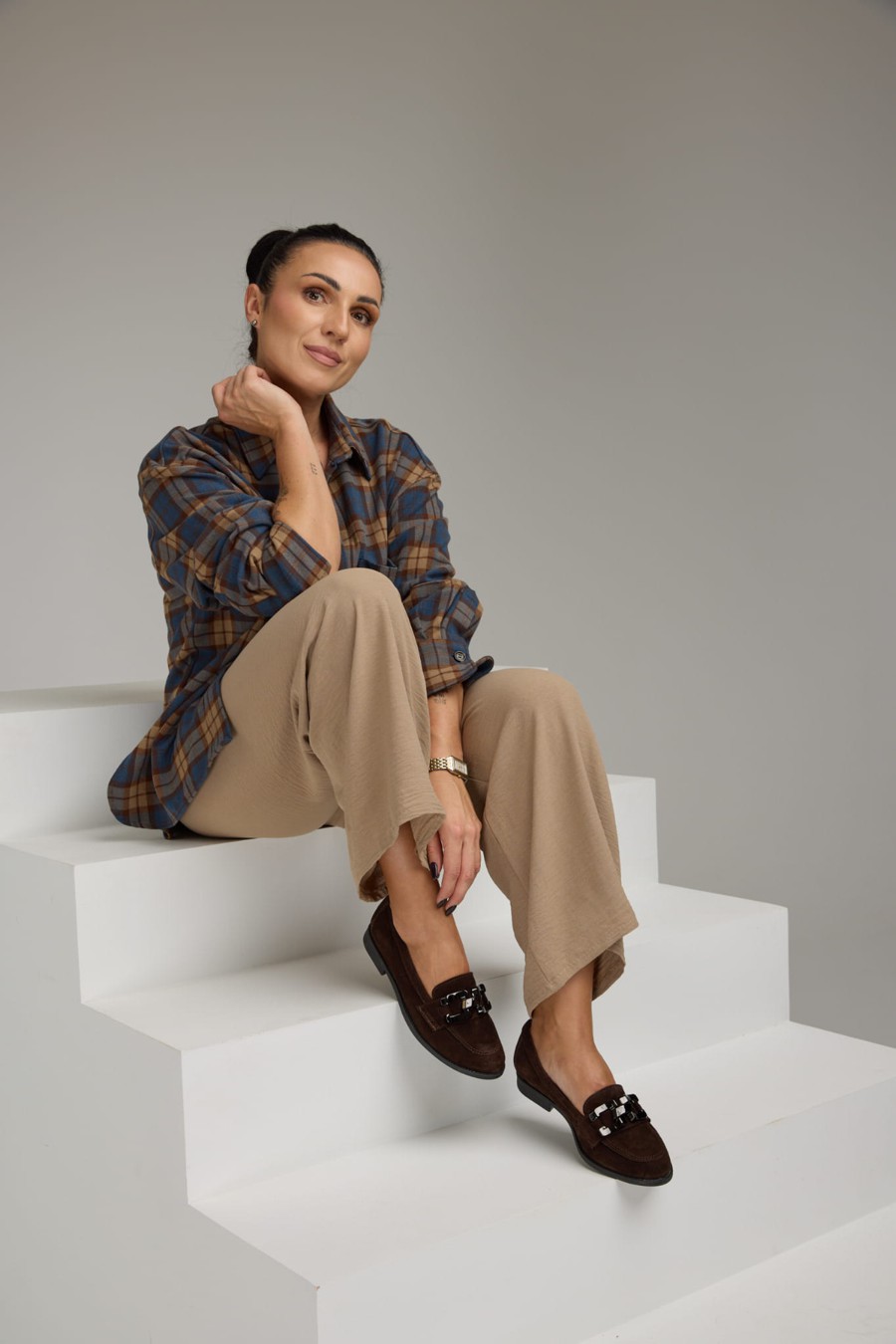 Źródło: https://obuwiekamp.pl/